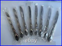 ONEIDA Vintage Stainless SILVER Huntington DELUX Kings and Queens One Set 62 Pcs