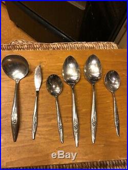 ONEIDACRAFT LOT 75 LASTING ROSE DELUXE STAINLESS FLATWARE Mixed Lot