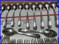 Oneida 18/10 China AA-15 Stainless Unknown Pattern Flatware Set of 56 Pieces