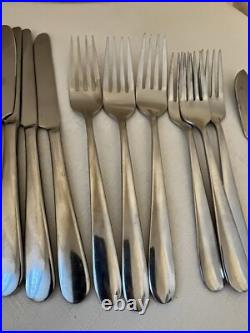 Oneida 18/10 Soufflé Stainless Flatware Mixed Lot 17 Pieces