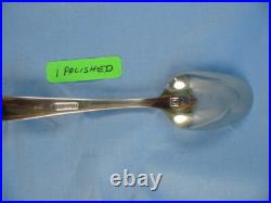 Oneida 18/10 Stainless Steel. (51) MODA Flatware per piece count in specifics