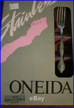 Oneida 18/8 Stainless CANTATA 64 Pc Service for 12 Unused Community USA Glossy