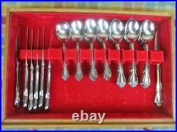 Oneida 1881 Rogers Stainless Flatware #552 ARBOR ROSE Service for 20 withChest