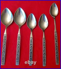 Oneida 1881 Rogers Stainless SPANISH COURT Flatware Scroll 27 Black Accent