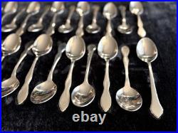 Oneida 1881 Rogers TWILIGHT Stainless Flatware 34 pc Mix Lot Spoons Knives Serve