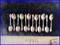 Oneida 1881 Rogers TWILIGHT Stainless Flatware 34 pc Mix Lot Spoons Knives Serve