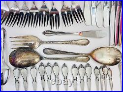 Oneida 70 Piece Community Stainless Flatware Mixture CHATELAINE Deluxe 125 Wm A