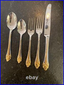 Oneida 72 Pcs. Golden Amaryllis Gold/Silver Stainless USA Flatware 12 Settings