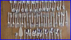 Oneida 80 Piece Set Banbury Stainless Flatware Service For 12+ WithWooden Cady