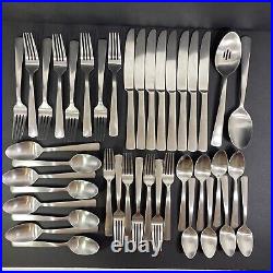 Oneida APTITUDE Matte Stainless Flatware 41 Pieces Forks Knives Spoons Teaspoons