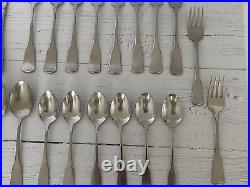 Oneida American Colonial Heirloom Cube Stainless Flatware 40 Piece Set (E46)