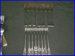 Oneida American Colonial Stainless USA Flatware Cube Mark 98 piece Set
