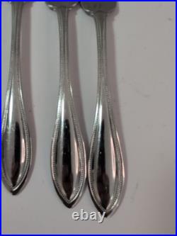 Oneida Arbor American Harmony Stainless Flatware Set 70 pcs Beaded Edge