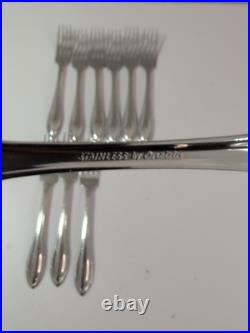 Oneida Arbor American Harmony Stainless Flatware Set 70 pcs Beaded Edge