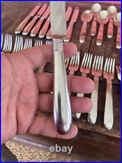 Oneida Austere 32 Pc Lot Knives Forks Spoons Stainless Flatware