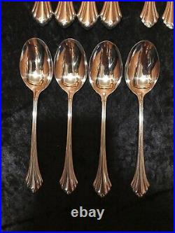 Oneida Bancroft Stainless Flatware Set 25 pieces Four 5-Pc Settings