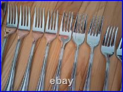 Oneida Bordeaux Stainless Flatware Lot 45 Pc Serv. For 6