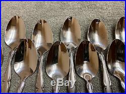 Oneida CANTATA Stainless flatware 65 pieces Excellent