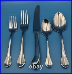 Oneida CAPELLO 5 Piece Place Setting 18/10 Stainless USA Made KnifeForksSpoons