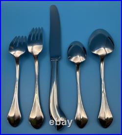 Oneida CAPELLO 5 Piece Place Setting 18/10 Stainless USA Made KnifeForksSpoons