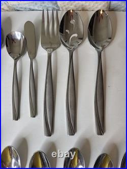 Oneida Camlynn Stainless 50 Piece Flatware Set 7 Place Setting Fork Knife Spoon
