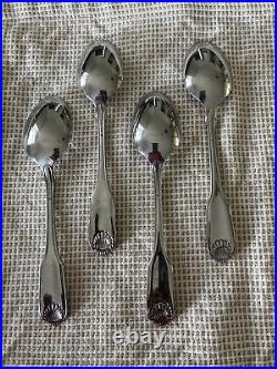 Oneida Classic Shell Stainless Flatware Glossy Heirloom Cube 22 Pcs