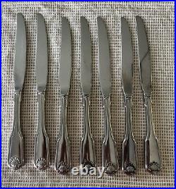 Oneida Classic Shell Stainless Flatware Glossy Heirloom Cube 22 Pcs