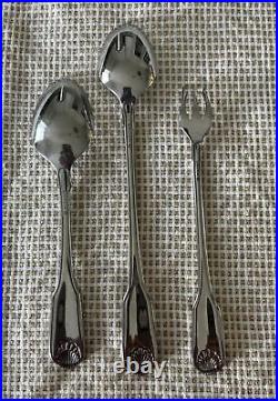 Oneida Classic Shell Stainless Flatware Glossy Heirloom Cube 22 Pcs