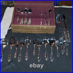 Oneida Community 81pc Stainless Flatware Set, Service for 8, Floral Wood Case
