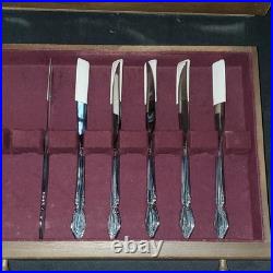 Oneida Community 81pc Stainless Flatware Set, Service for 8, Floral Wood Case