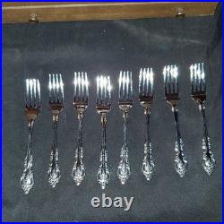 Oneida Community 81pc Stainless Flatware Set, Service for 8, Floral Wood Case