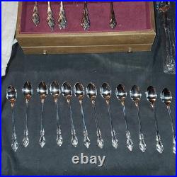 Oneida Community 81pc Stainless Flatware Set, Service for 8, Floral Wood Case