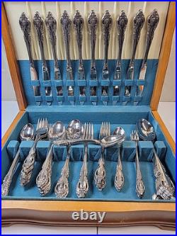 Oneida Community BRAHMS 87 Pieces SS Flatware & Serving Set withWood Case READ