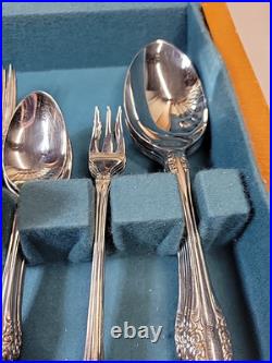 Oneida Community BRAHMS 87 Pieces SS Flatware & Serving Set withWood Case READ