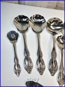 Oneida Community BRAHMS 87 Pieces SS Flatware & Serving Set withWood Case READ