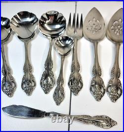 Oneida Community BRAHMS 87 Pieces SS Flatware & Serving Set withWood Case READ