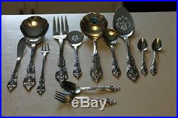 Oneida Community BRAHMS Stainless Flatware 84 pcs. Also complete serving pieces