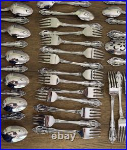 Oneida Community Brahms 65 Pc Stainless Flatware Set Service for 12