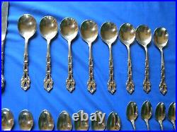 Oneida Community CHANDELIER 44 Piece Stainless Flatware Set Forks Spoons Knives