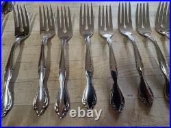 Oneida Community Cantata 83 PIECES SET Stainless Flatware 16 Place (-2 Teaspns)