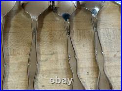 Oneida Community Cantata 83 PIECES SET Stainless Flatware 16 Place (-2 Teaspns)
