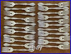 Oneida Community Cantata Glossy Stainless Flatware Set 110 Pc USA China Vintage