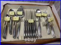 Oneida Community Driftwood Stainless Flatware & Tray 42 Pieces. Free Shipping