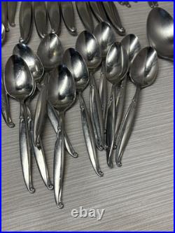 Oneida Community Driftwood Stainless Flatware & Tray 42 Pieces. Free Shipping