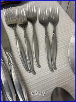 Oneida Community Driftwood Stainless Flatware & Tray 42 Pieces. Free Shipping