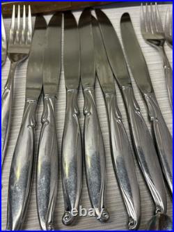 Oneida Community Driftwood Stainless Flatware & Tray 42 Pieces. Free Shipping