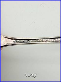 Oneida Community Duet Flatware Set 60 Pieces Set & Wooden Case
