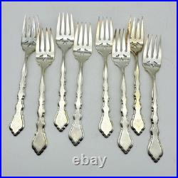 Oneida Community Duet Flatware Set 60 Pieces Set & Wooden Case Oneida Community Duet Flatware Set 60 Pieces Set & Wooden Case