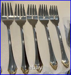 Oneida Community GOLDEN KENWOOD Stainless Flatware 27PC Set with Serving Pieces