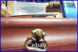 Oneida Community Golden Stainless Silverware Flatware 71pc Oneida Community Golden Stainless Silverware Flatware 71pc